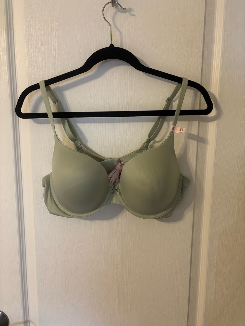 Victoria Secret 38C Smooth T-Shirt Bra - Women Intimates
